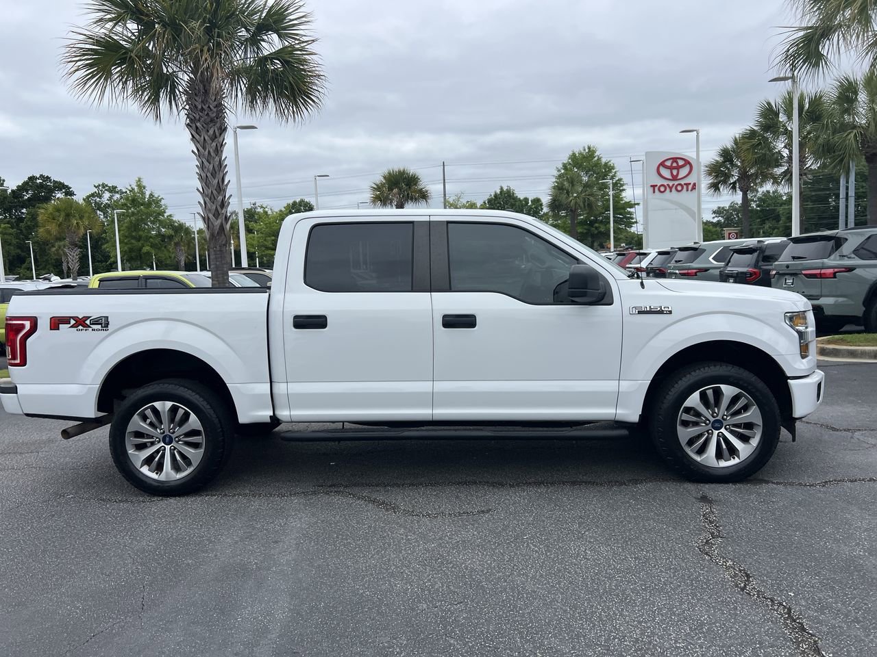 Used 2017 Ford F150 XL w/ Equipment Group 101A Mid AWD/4WD image 11
