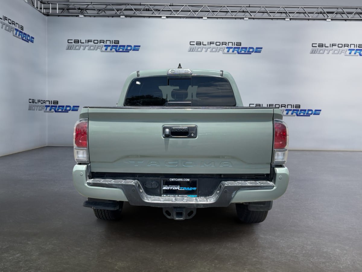 Used 2022 Toyota Tacoma TRD Off-Road w/ Technology Package AWD/4WD image 6