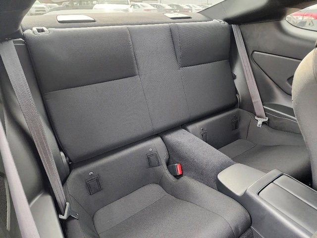 Used 2025 Toyota GR86 image 14