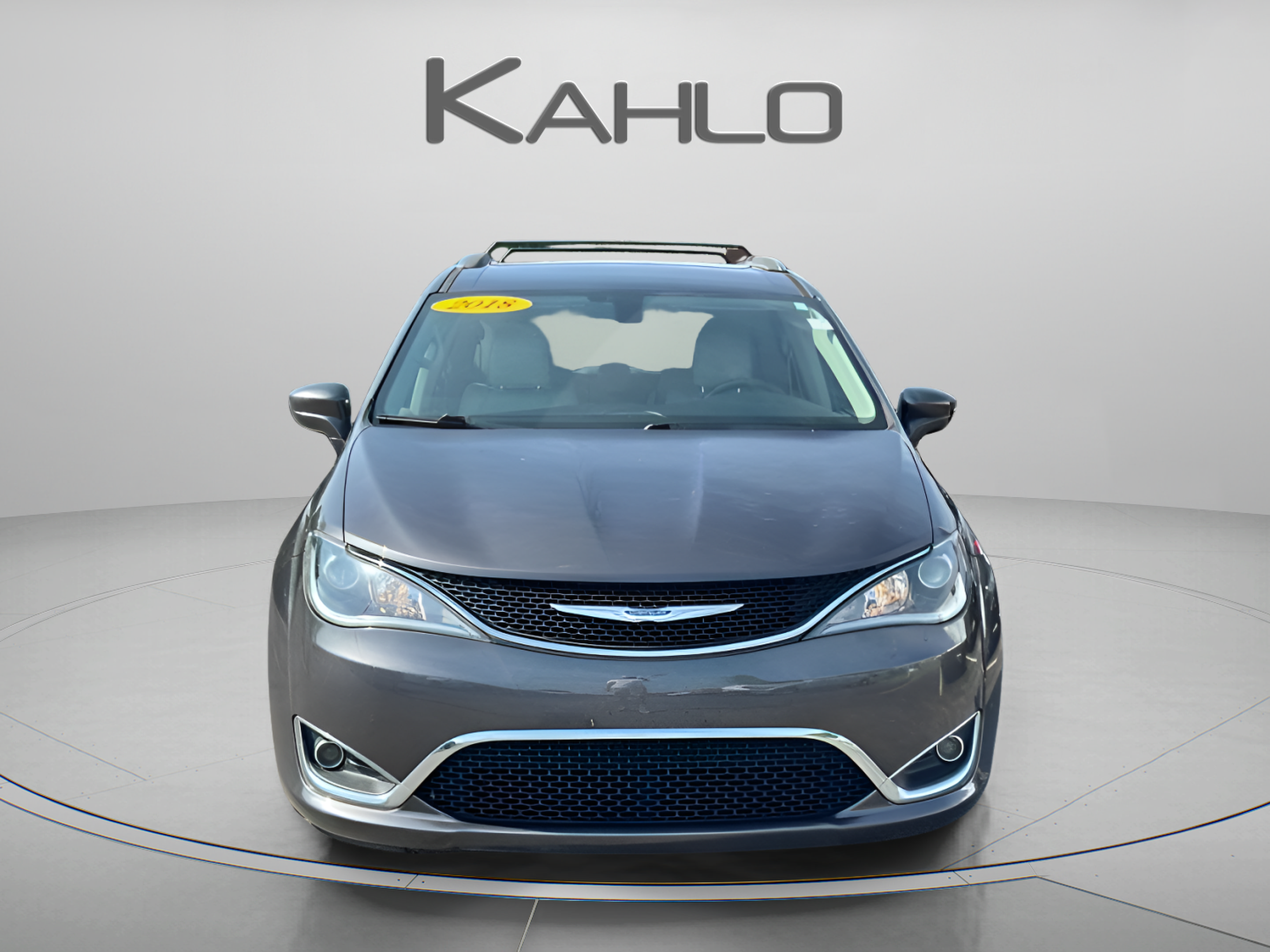 Used 2018 Chrysler Pacifica Touring-L Plus FWD image 7