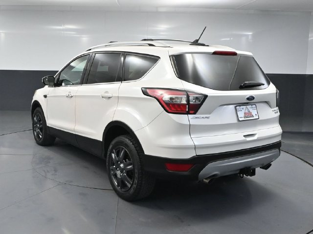 Used 2018 Ford Escape Titanium AWD/4WD image 5