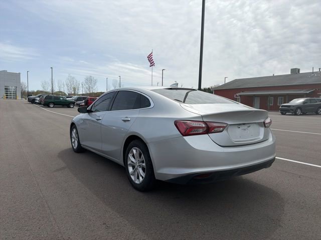 Used 2019 Chevrolet Malibu LT w/ Driver Confidence Package II FWD image 3