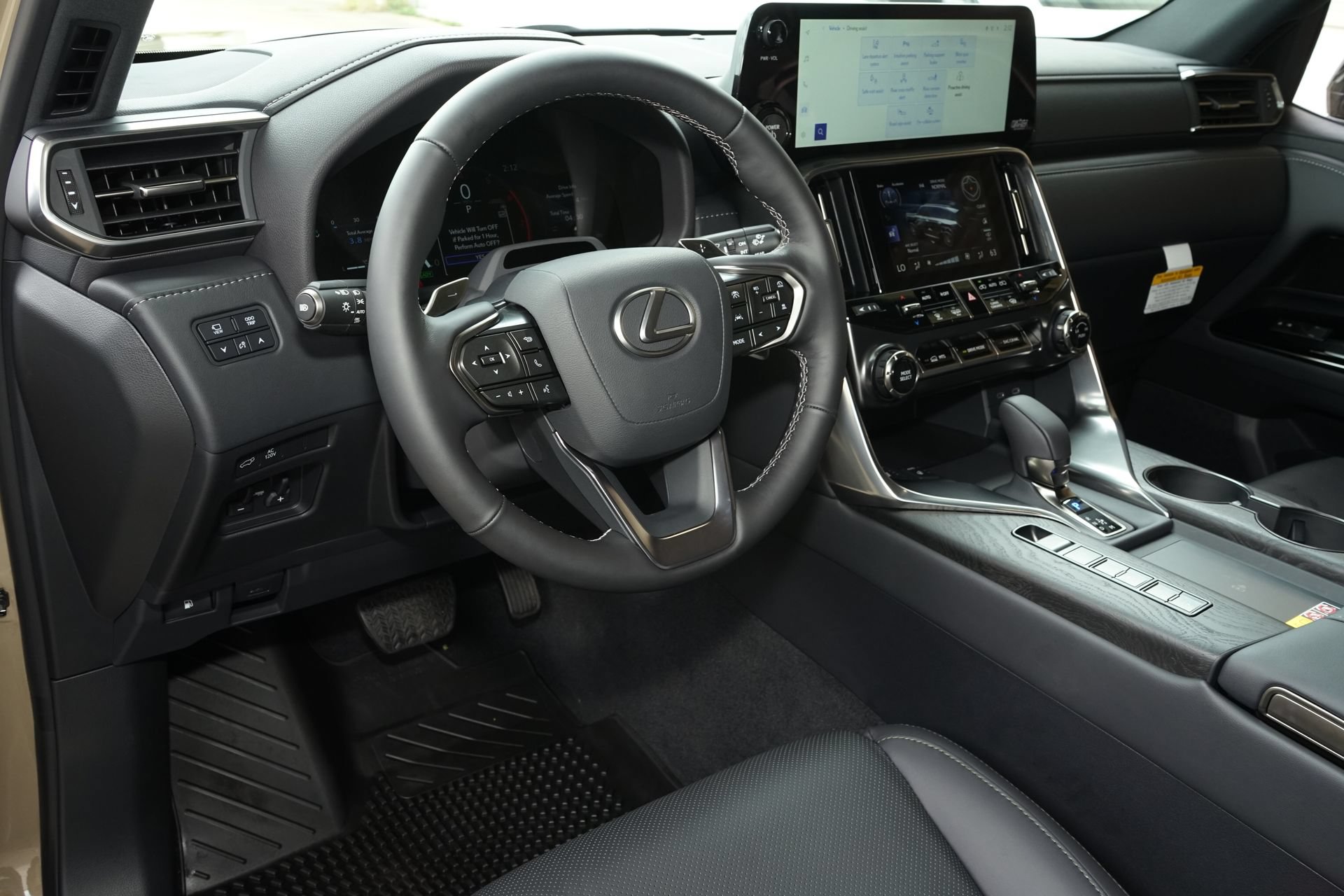 Used 2026 Lexus LX 700h Overtrail AWD/4WD image 8
