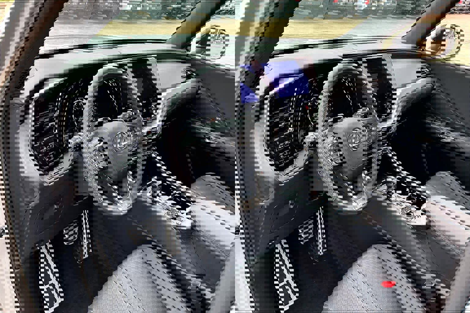 Used 2025 Lexus TX 350 AWD w/ Technology Package image 18