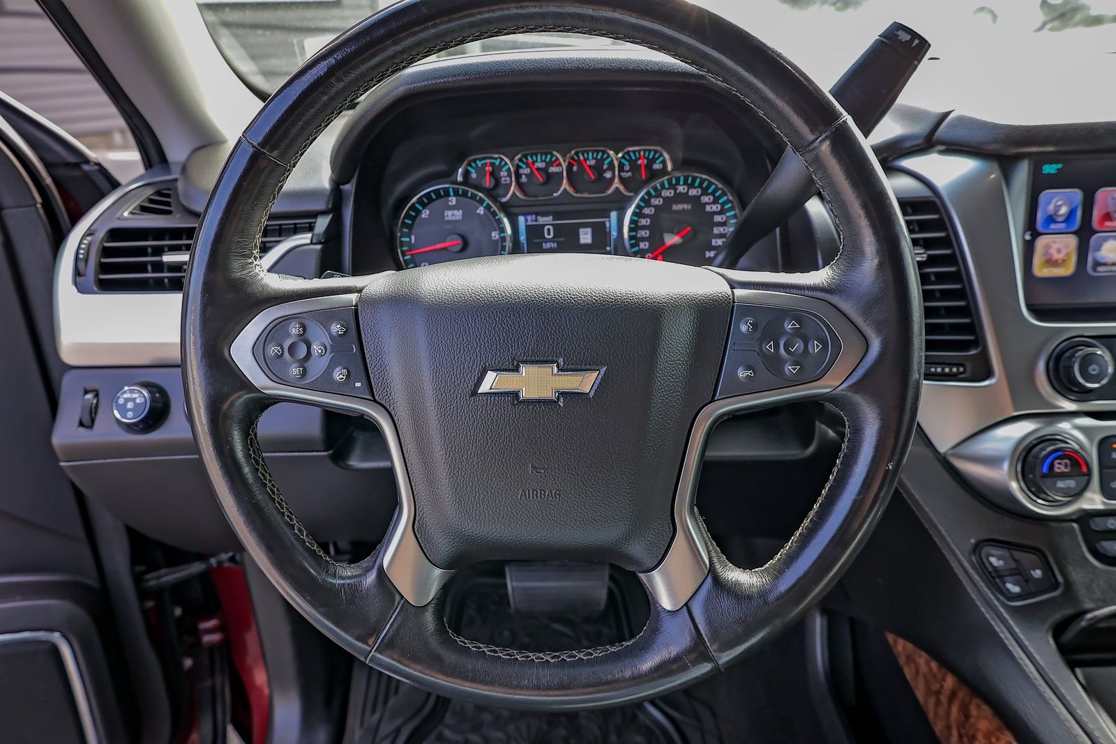 Used 2017 Chevrolet Tahoe Premier AWD/4WD image 13