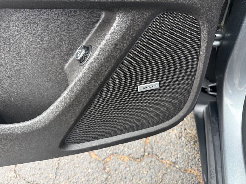 Used 2018 Chevrolet Traverse LT w/ LPO, Floor Liner Package image 15