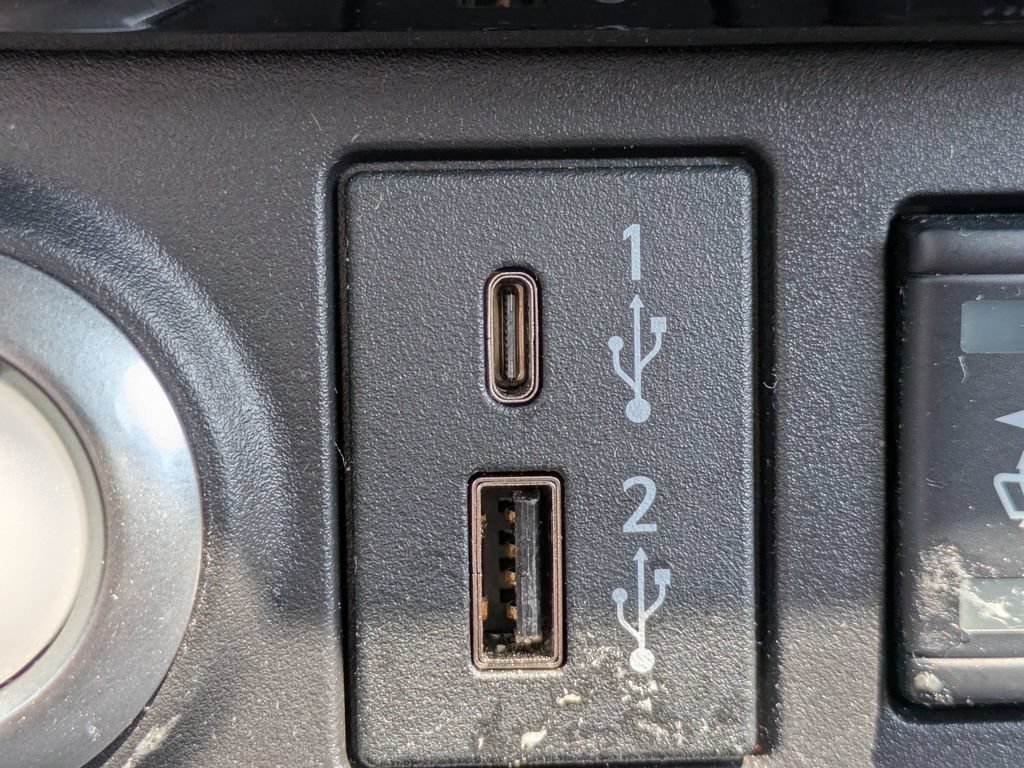 Certified 2024 Nissan Leaf SV Plus FWD image 23