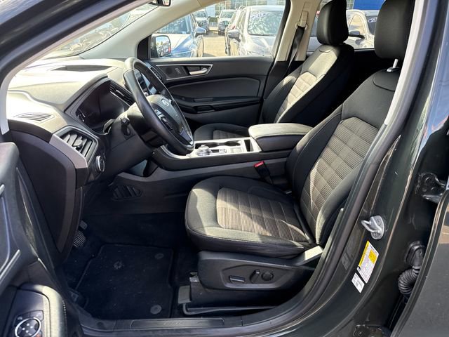 Used 2022 Ford Edge SEL image 17