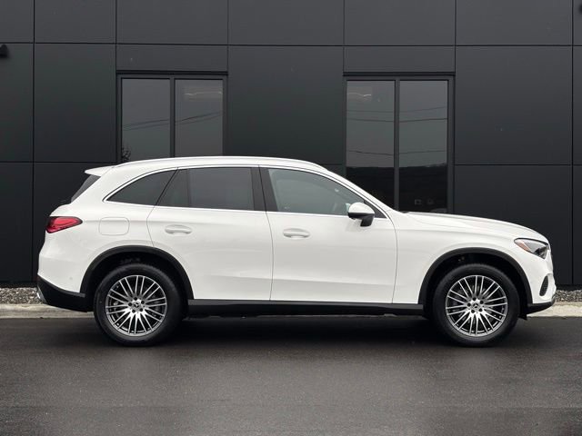Used 2026 Mercedes-Benz GLC 300 4MATIC image 8