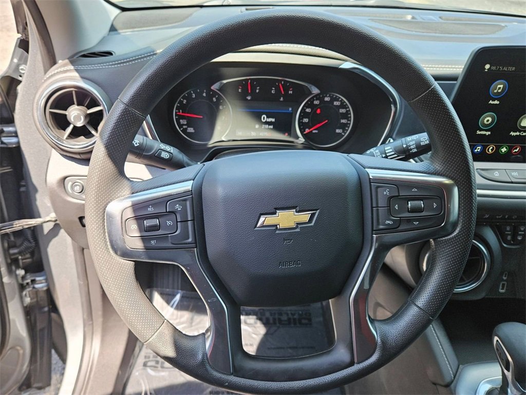 Used 2025 Chevrolet Blazer LT w/ Driver Confidence Package image 16