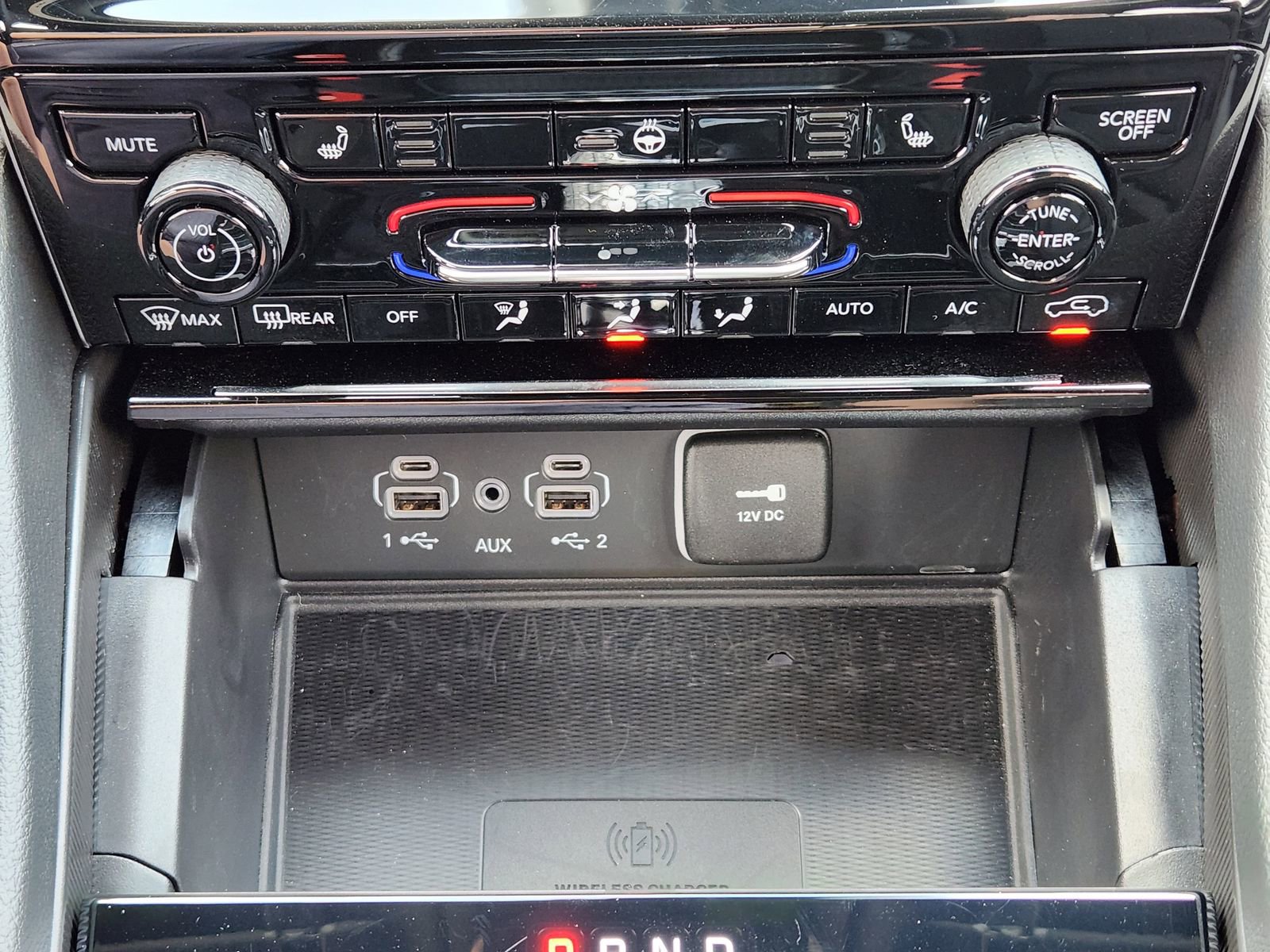 New 2025 Jeep Grand Cherokee L Laredo w/ Luxury Tech Group I RWD image 27