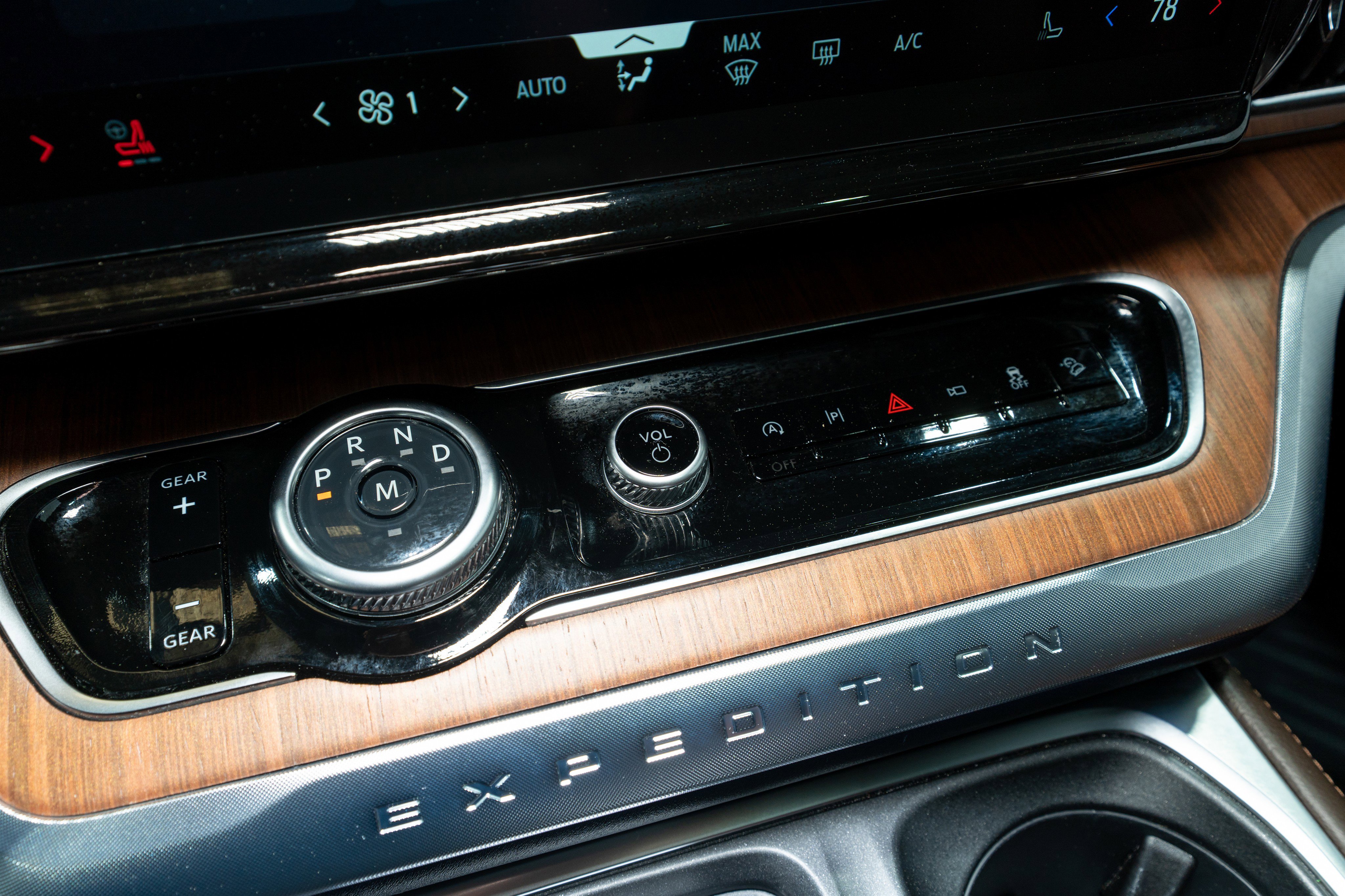 Used 2025 Ford Expedition Max King Ranch image 24