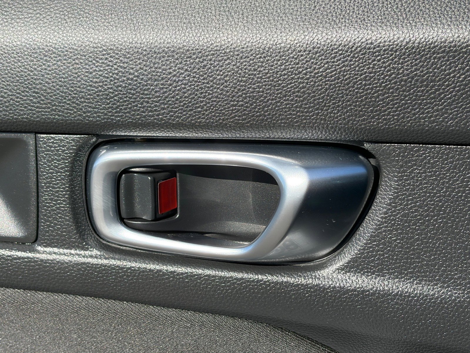 Used 2025 Honda Civic Sport image 17