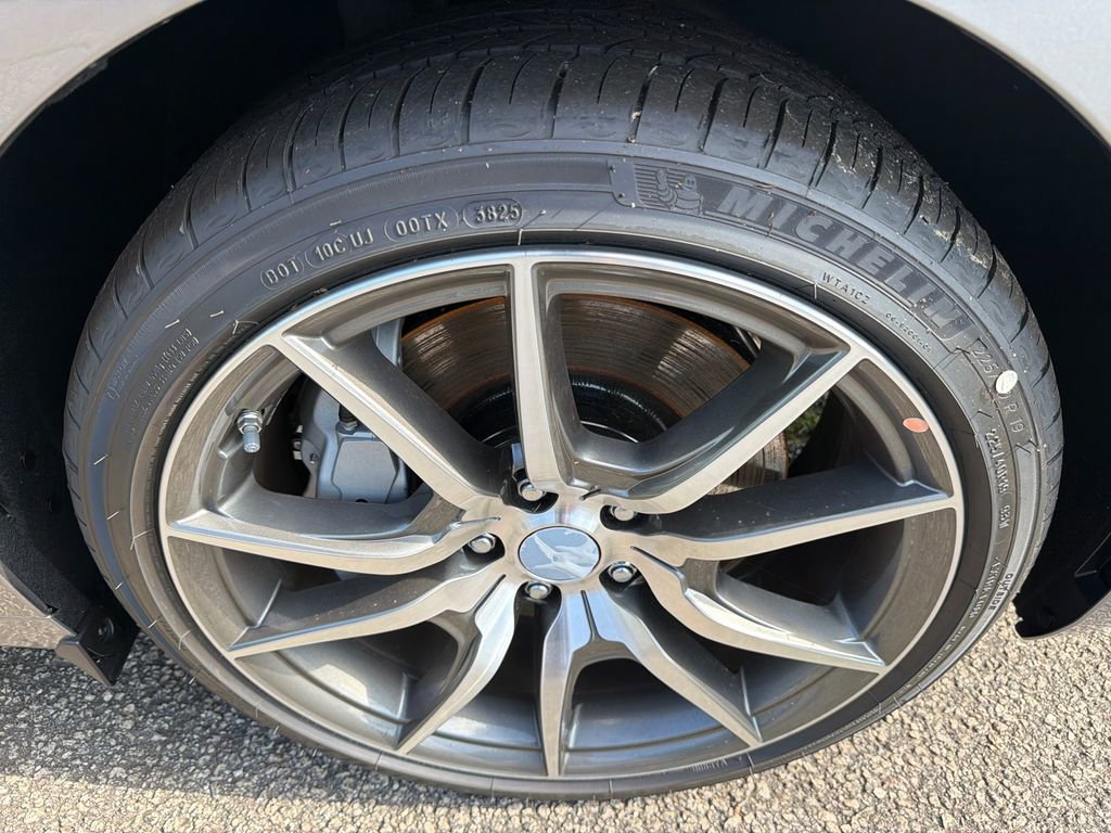 New 2026 Genesis G70 2.5T RWD image 12