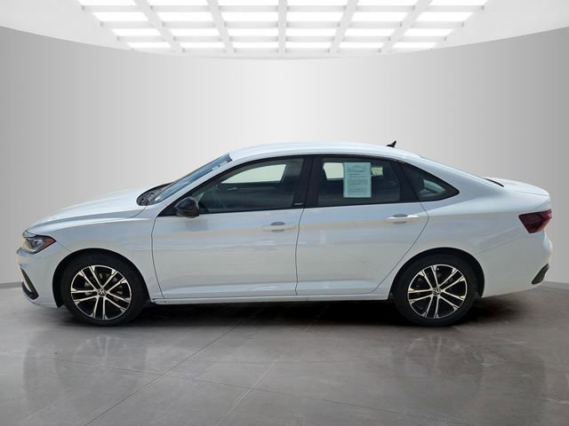 Used 2025 Volkswagen Jetta Sport FWD image 7