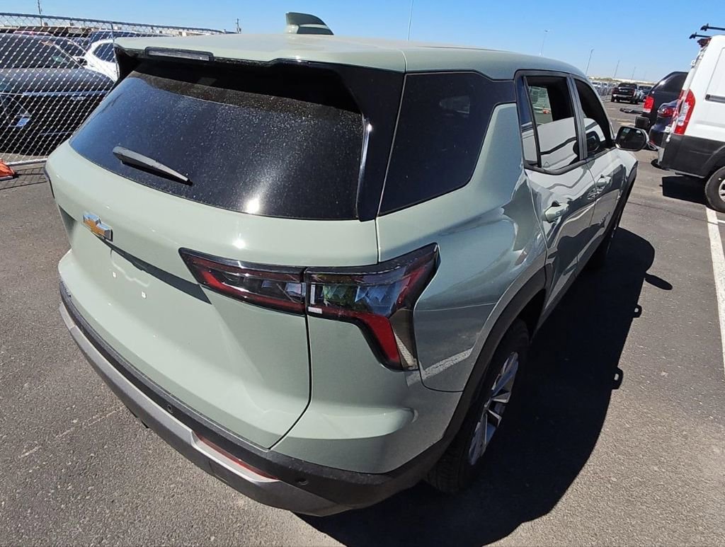 Used 2026 Chevrolet Equinox LT image 5