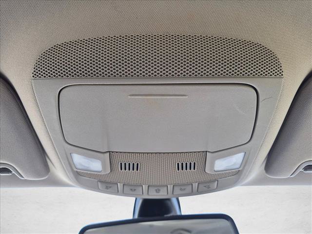 Used 2019 Ford Fusion SE FWD image 15