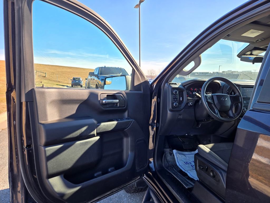 Used 2023 Chevrolet Silverado 1500 Custom Trail Boss image 11