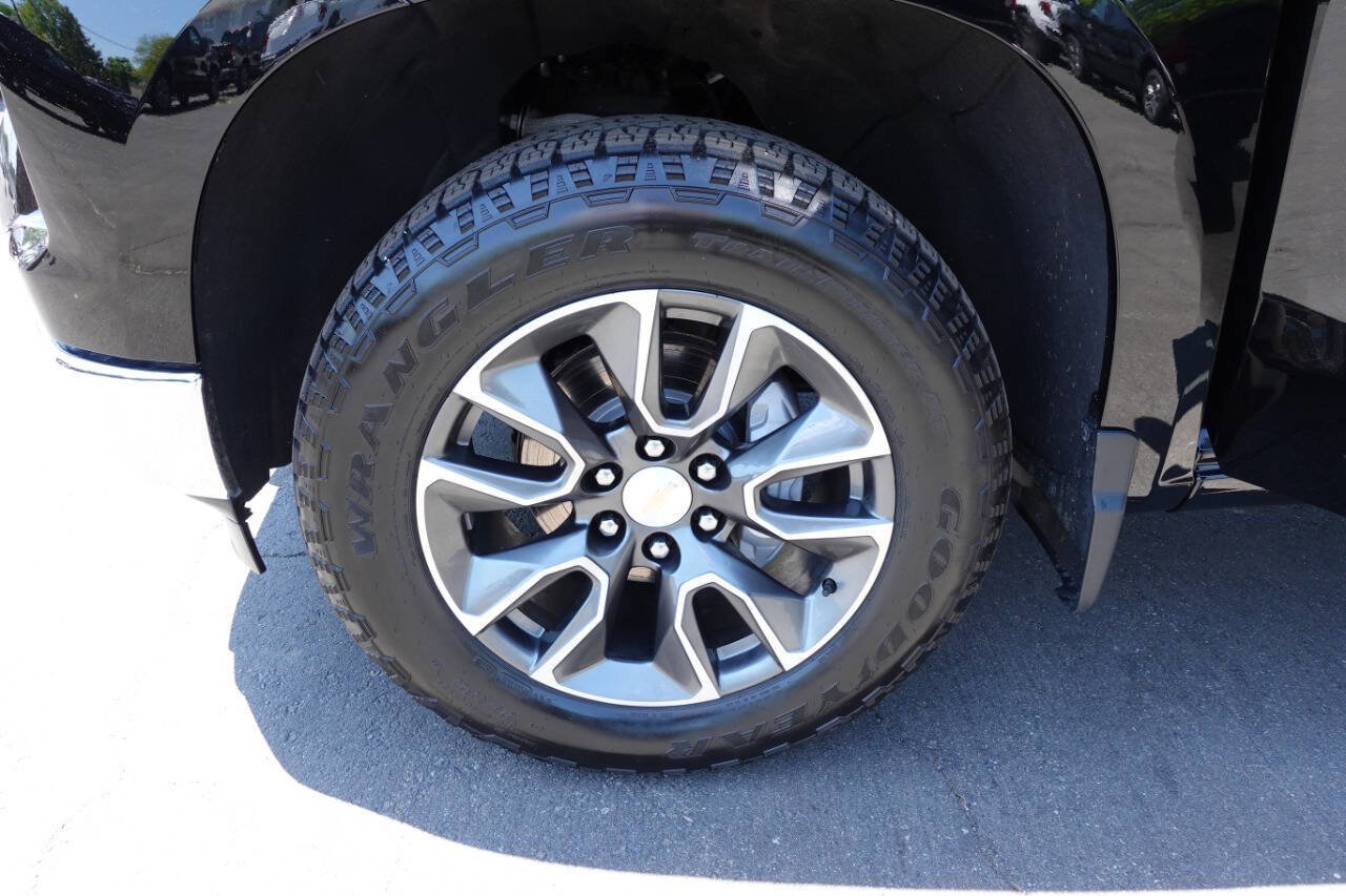 Used 2023 Chevrolet Silverado 1500 LT AWD/4WD image 53