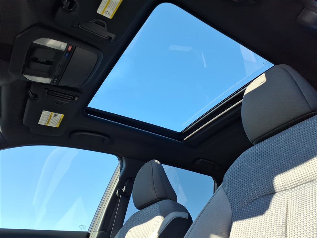 New 2025 Subaru Forester Premium image 3