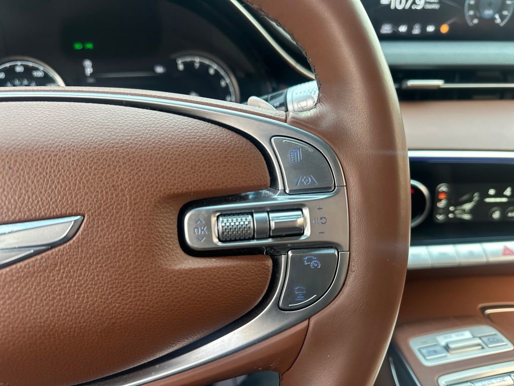 Used 2022 Genesis GV70 2.5T w/ Advanced Package image 31