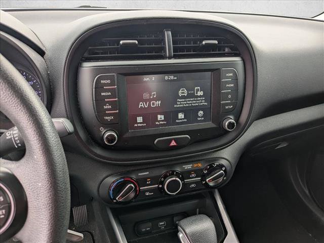 Used 2020 Kia Soul LX FWD image 12