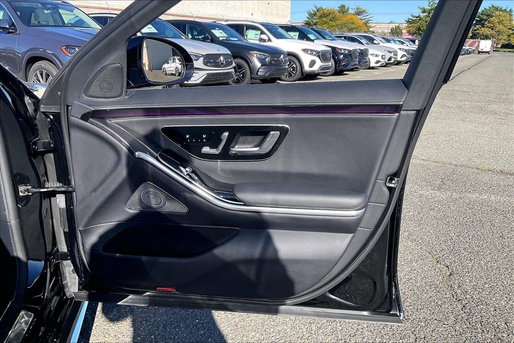 Certified 2023 Mercedes-Benz S 500 4MATIC image 15