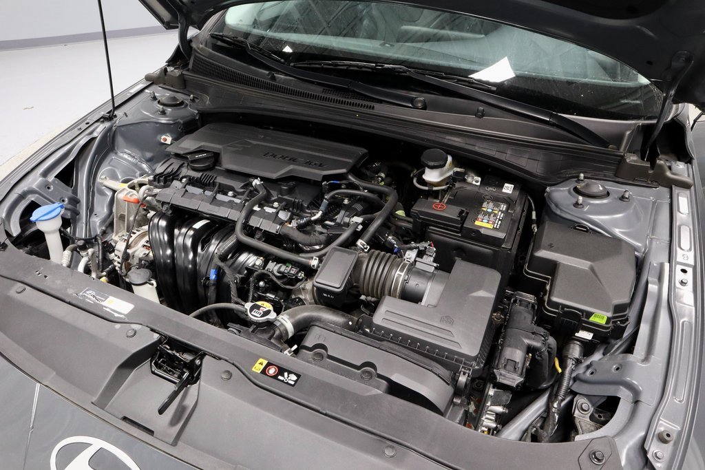 Certified 2024 Hyundai Elantra Limited image 17