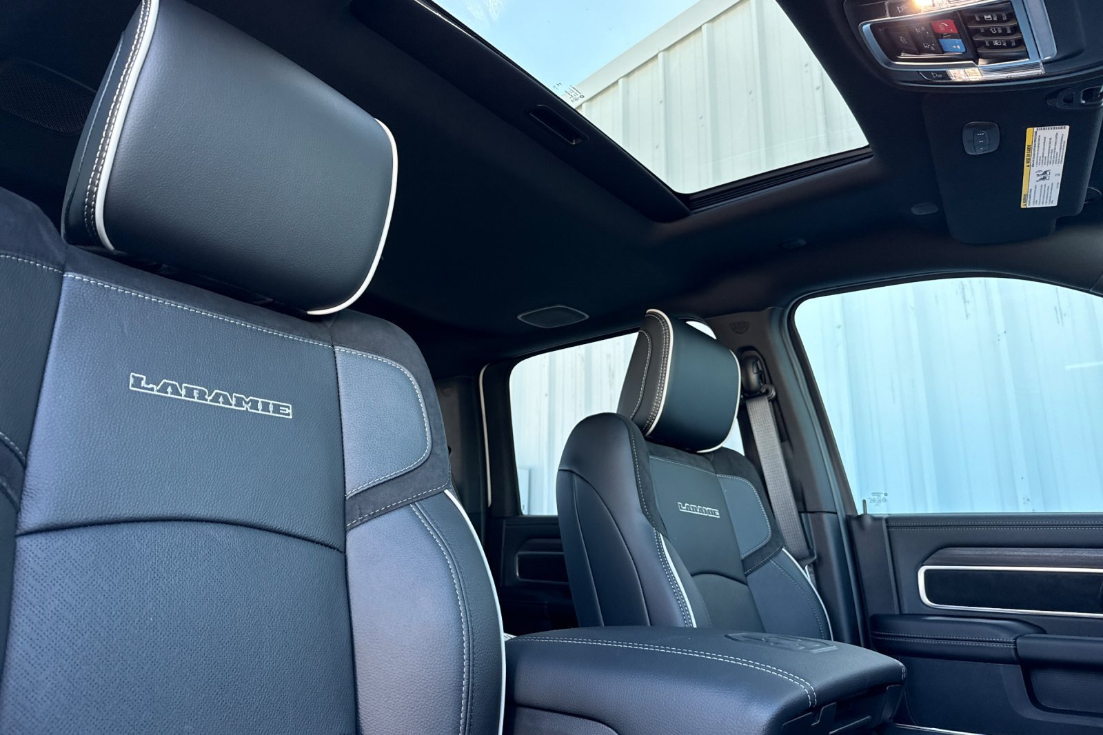 New 2026 RAM 3500 Laramie AWD/4WD image 16