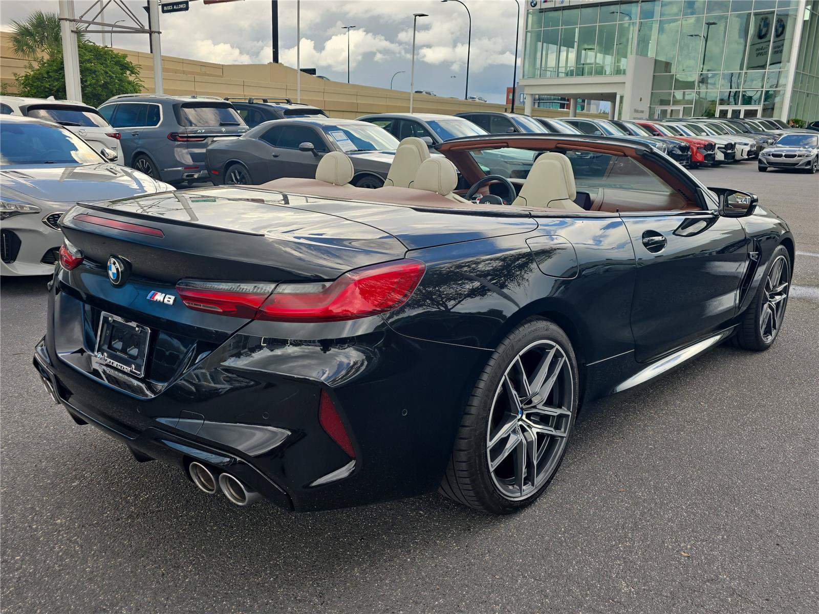 Used 2020 BMW M8 Convertible w/ M Driver's Package AWD/4WD image 3
