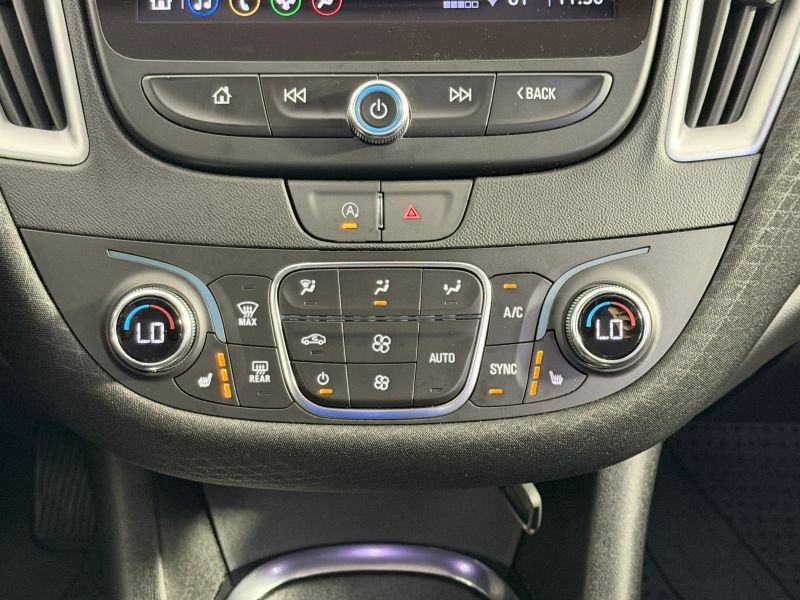 Used 2024 Chevrolet Malibu LT w/ LPO, Floor Liner Package FWD image 32