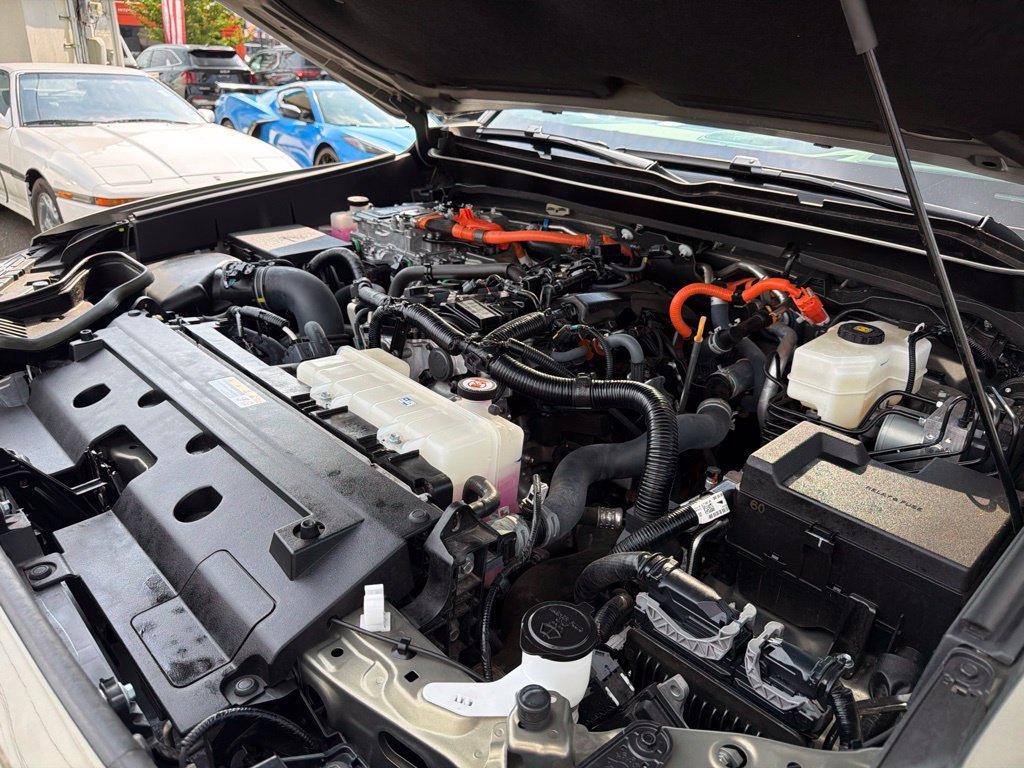 Used 2024 Toyota Tacoma Limited AWD/4WD image 40
