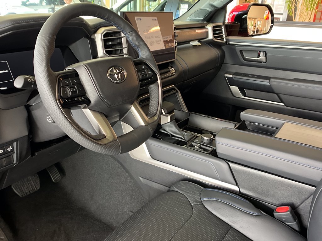 New 2026 Toyota Tundra Platinum AWD/4WD image 9