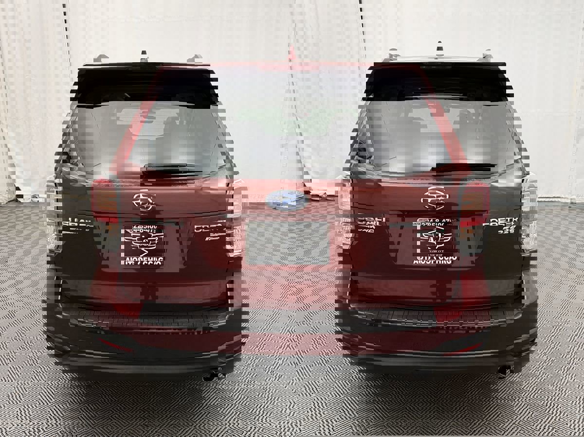 Used 2017 Subaru Forester 2.5i Limited w/ Popular Package #2 image 6