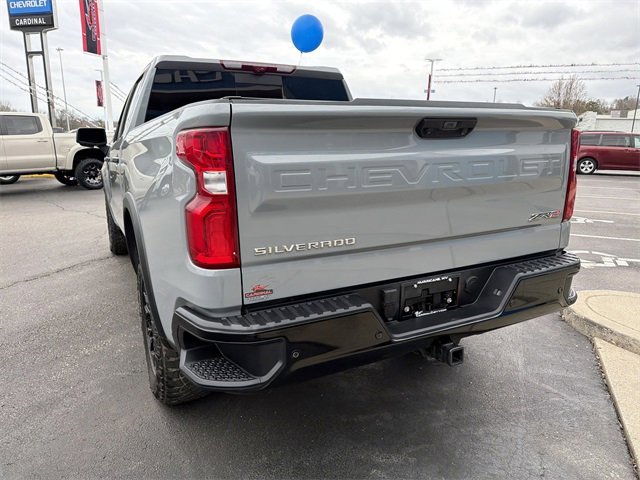 Used 2025 Chevrolet Silverado 1500 ZR2 w/ Technology Package image 5