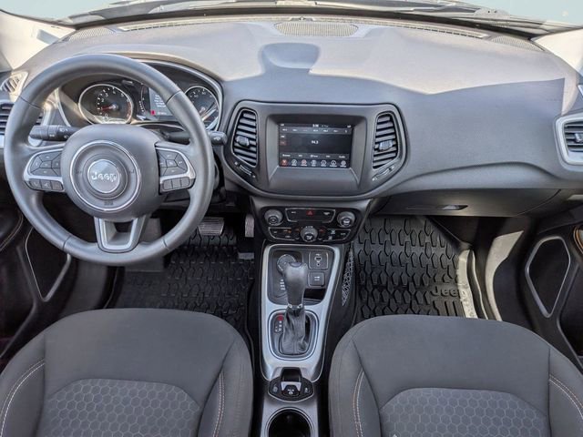 Used 2021 Jeep Compass Sport AWD/4WD image 14