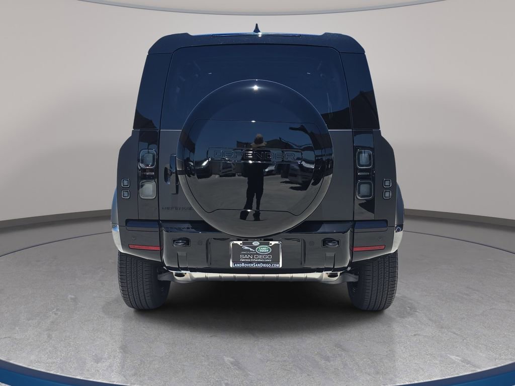 New 2026 Land Rover Defender 110 X-Dynamic SE AWD/4WD image 6