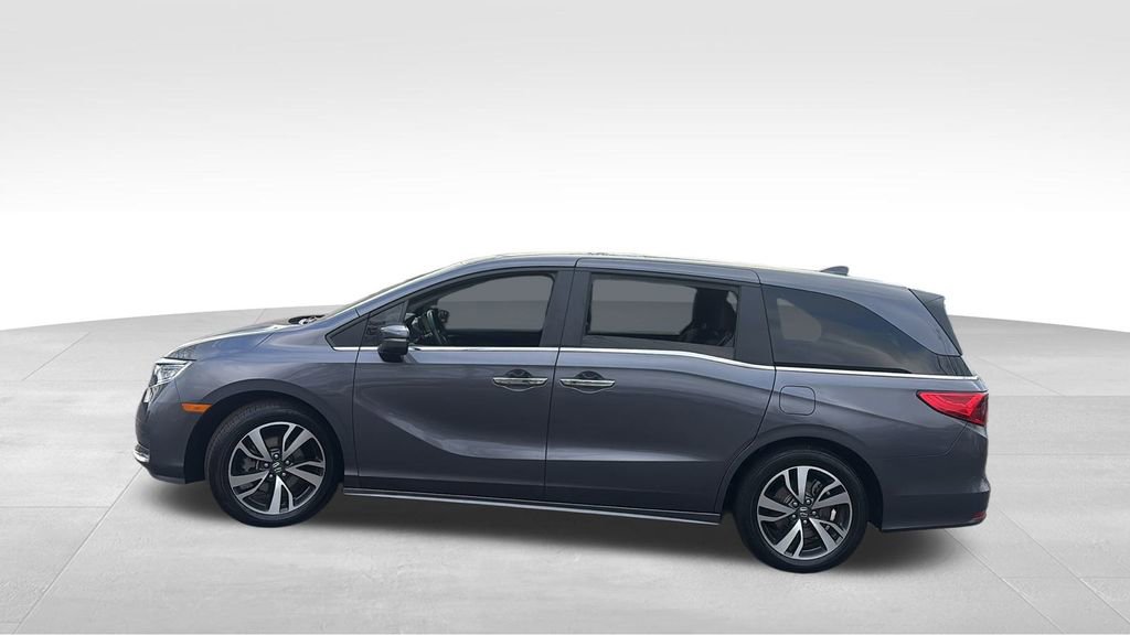 Certified 2024 Honda Odyssey Touring image 4