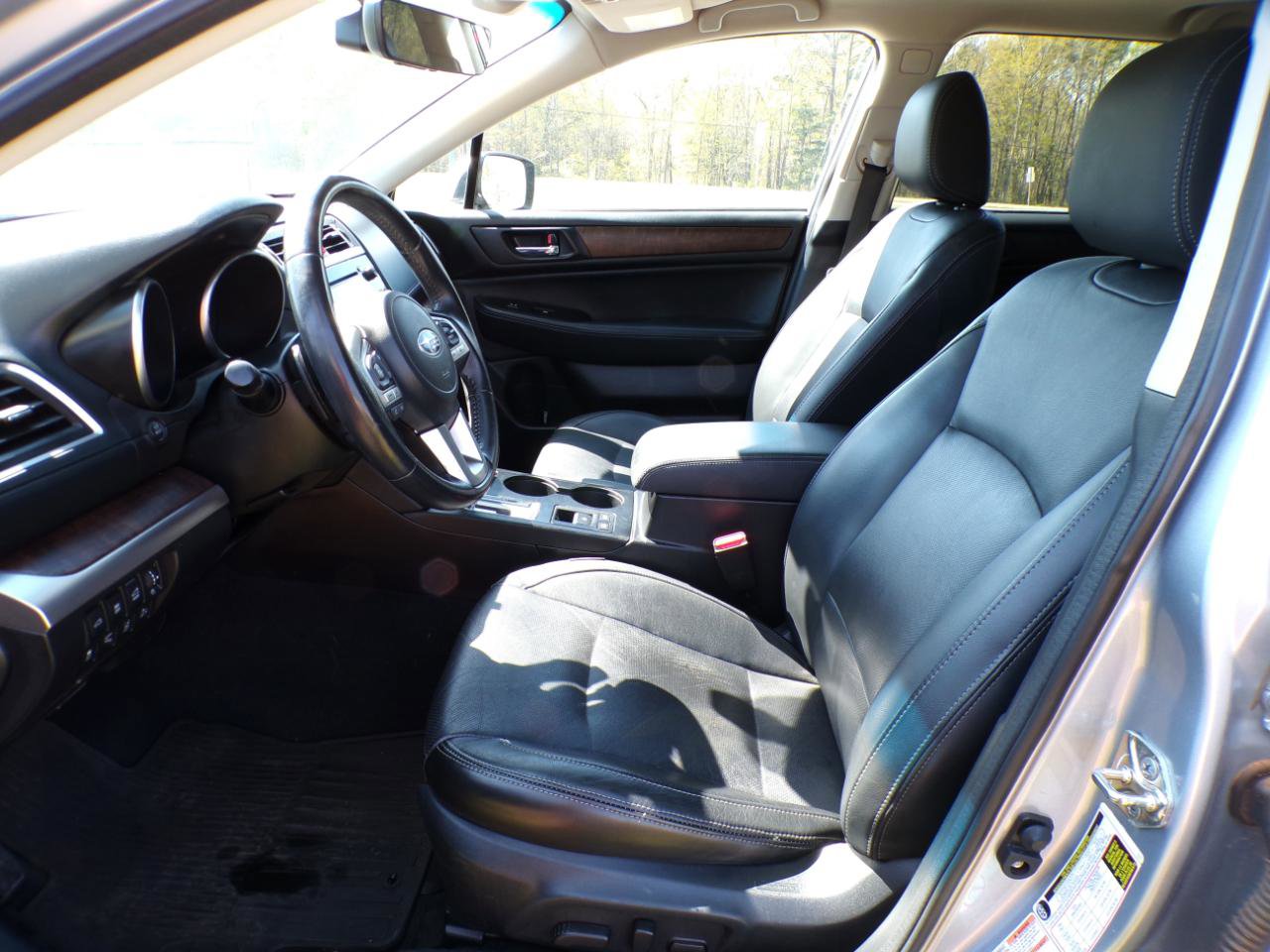 Used 2017 Subaru Outback 2.5i Limited image 32