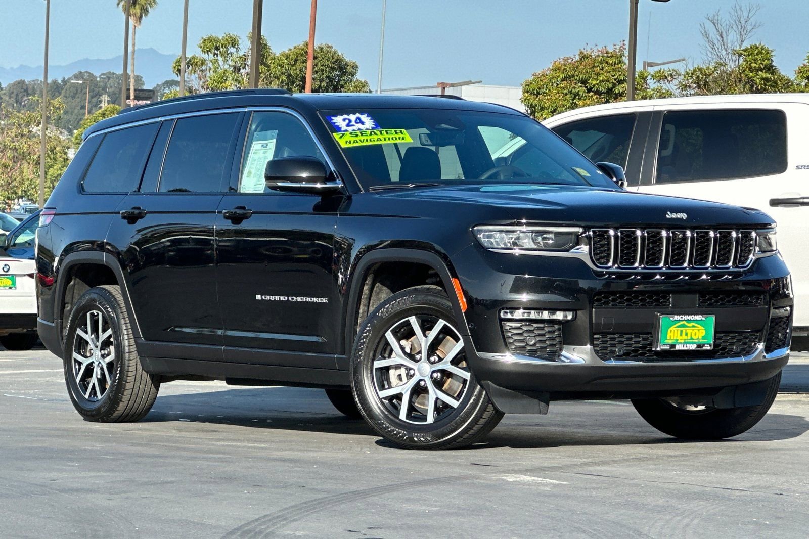 Used 2024 Jeep Grand Cherokee L Limited w/ Luxury Tech Group II AWD/4WD image 2