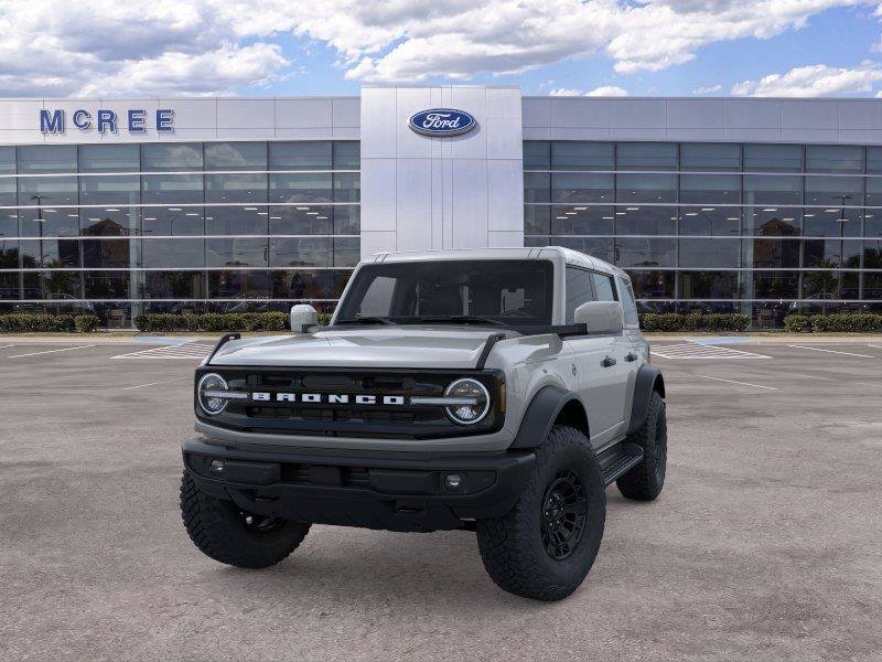 New 2026 Ford Bronco Outer Banks w/ Sasquatch Package AWD/4WD image 2