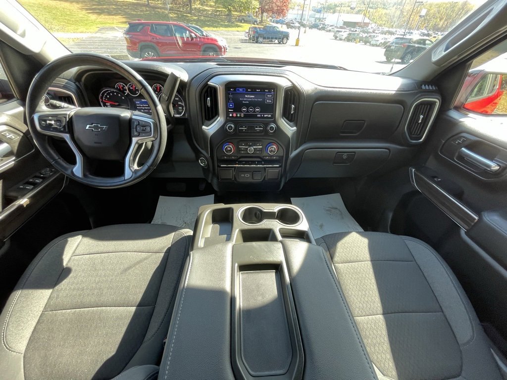 Certified 2020 Chevrolet Silverado 1500 RST image 26