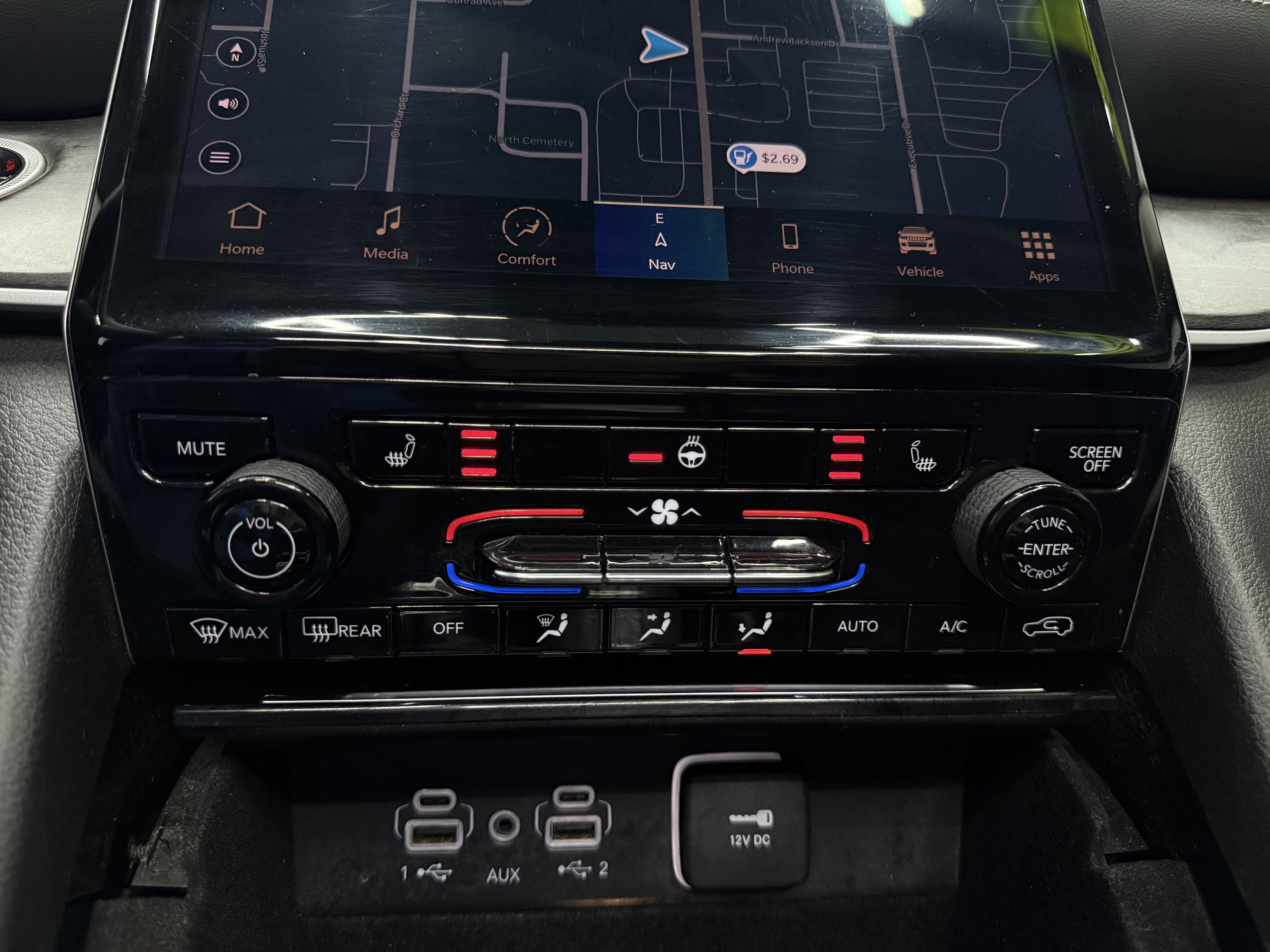 Used 2021 Jeep Grand Cherokee L Limited w/ Luxury Tech Group II image 20