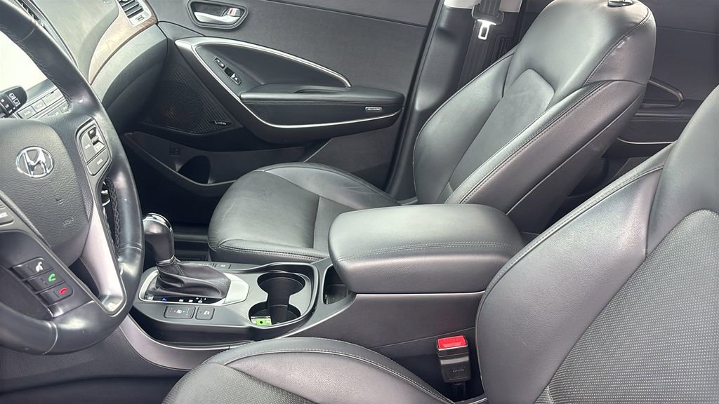 Used 2019 Hyundai Santa Fe XL image 24