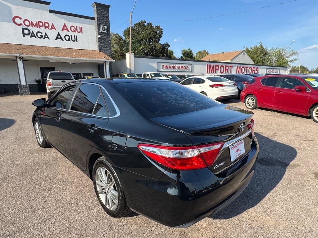 Used 2017 Toyota Camry SE FWD image 8