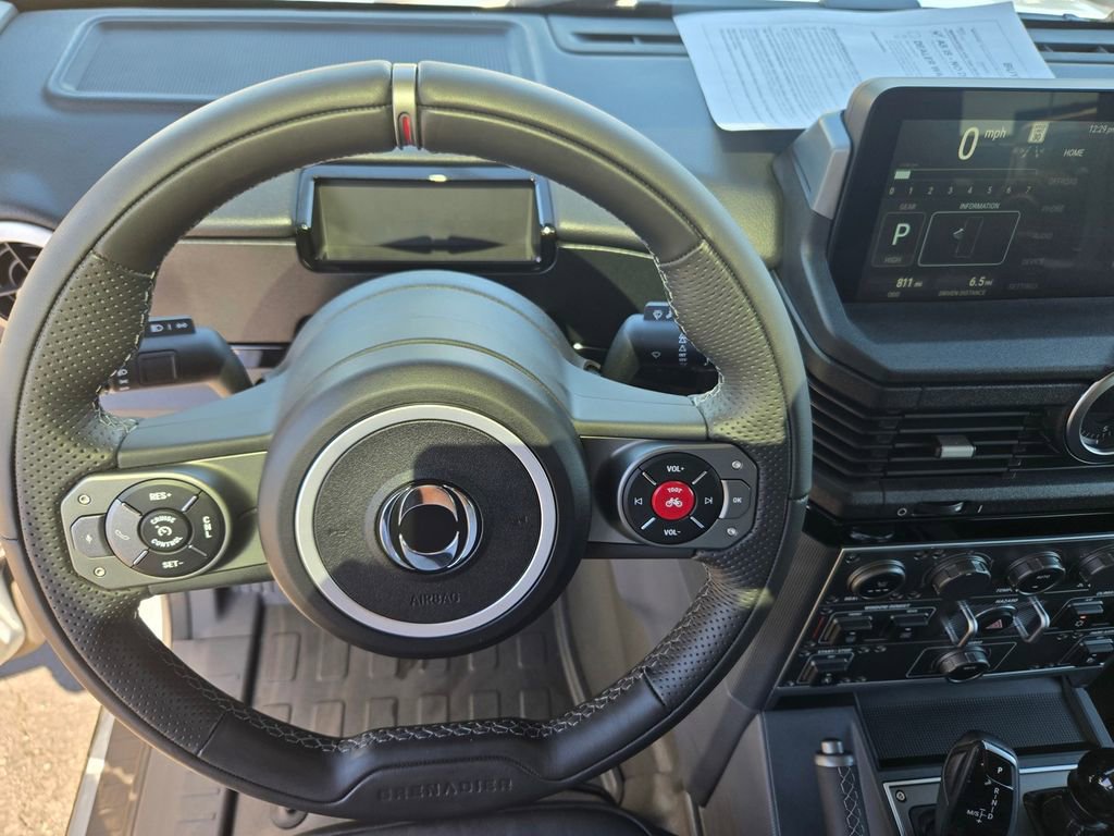 Used 2026 INEOS Grenadier Fieldmaster Edition image 27