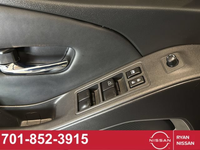 Used 2022 Nissan Frontier SV AWD/4WD image 33