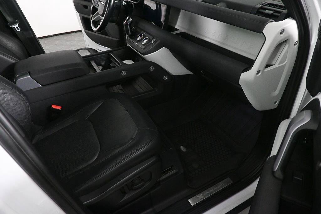 Used 2023 Land Rover Defender 110 X-Dynamic SE AWD/4WD image 21