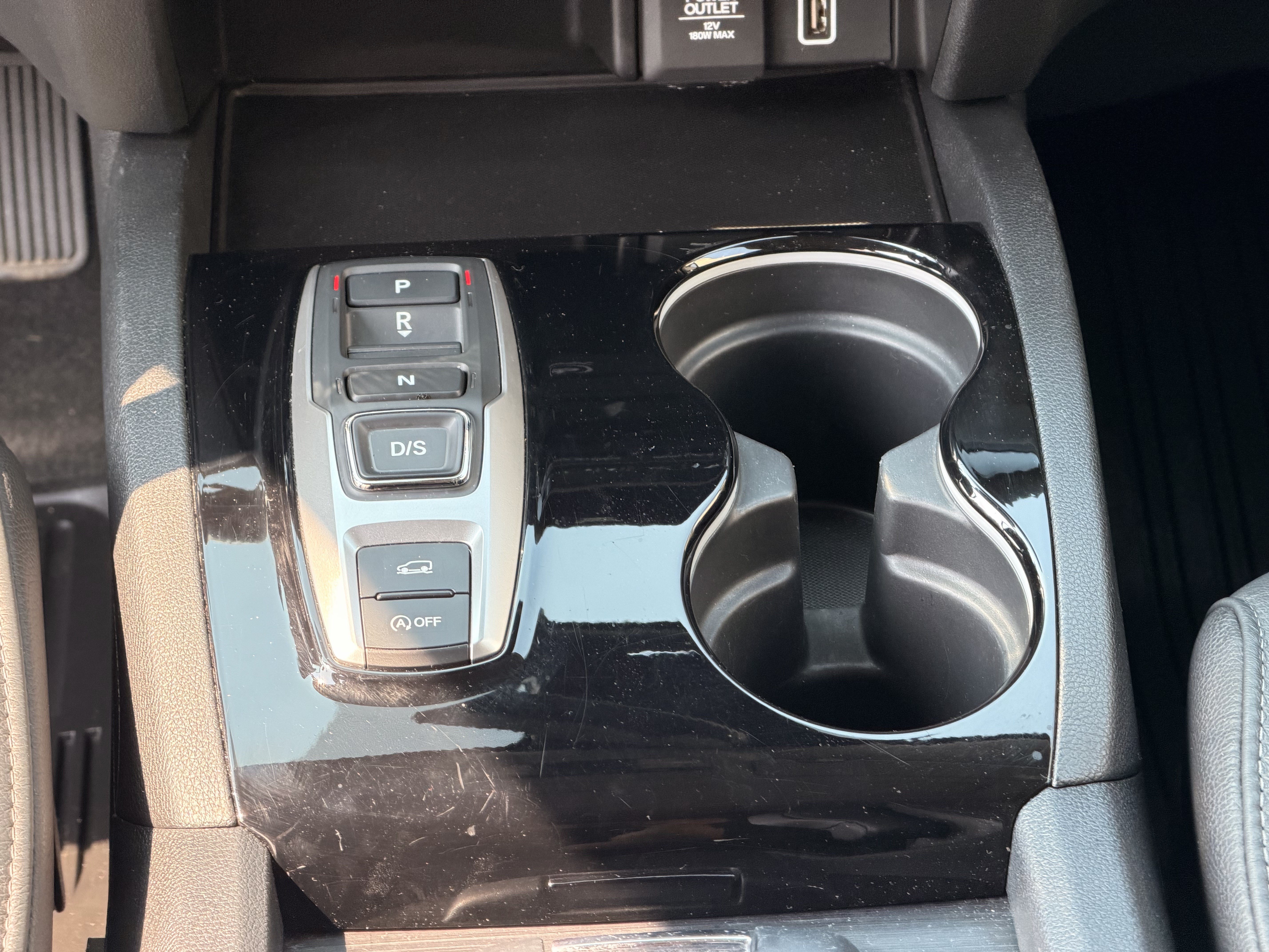 Used 2021 Honda Pilot Touring image 18
