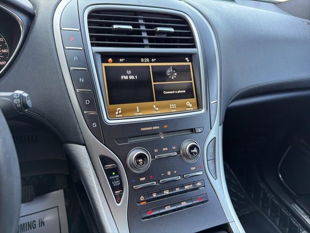 Used 2016 Lincoln MKX Premiere image 29